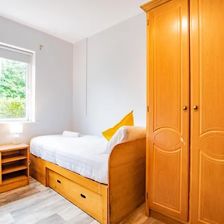 Bright 2 Bedroom In Dunaras 아파트 *